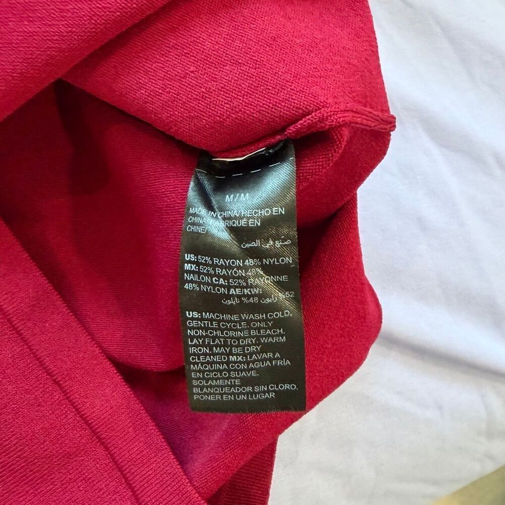 White House Black Market Raspberry Red Cutout Neckline Knit Top - Size M - Picture 4 of 4